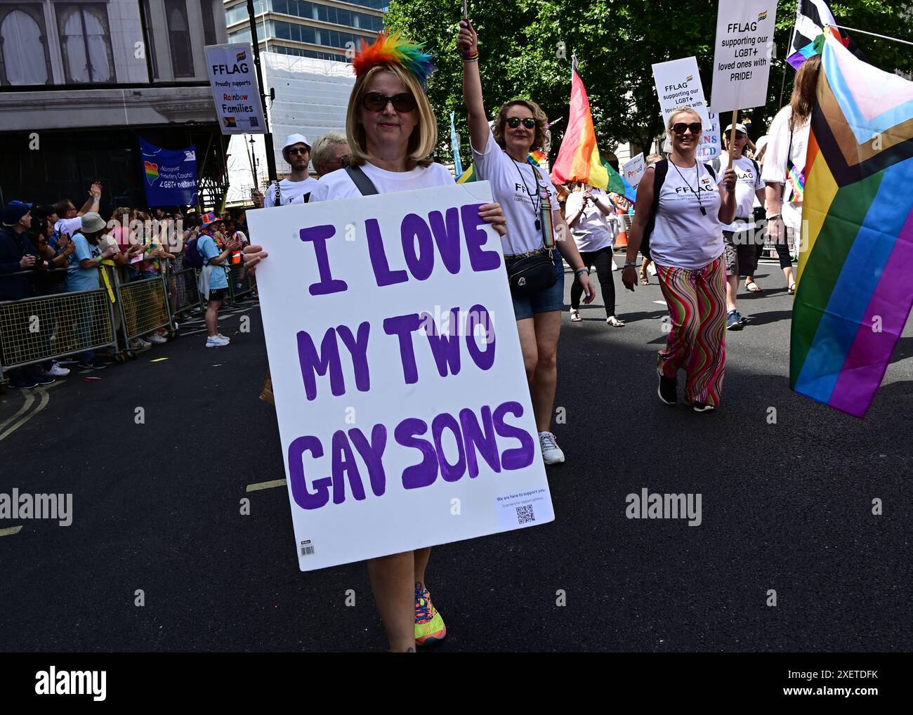 LONDON, GROSSBRITANNIEN. Juni 2024. Tausende nehmen an The Pride in London 2024 Teil. Quelle: Siehe Li/Picture Capital/Alamy Live News Stockfoto