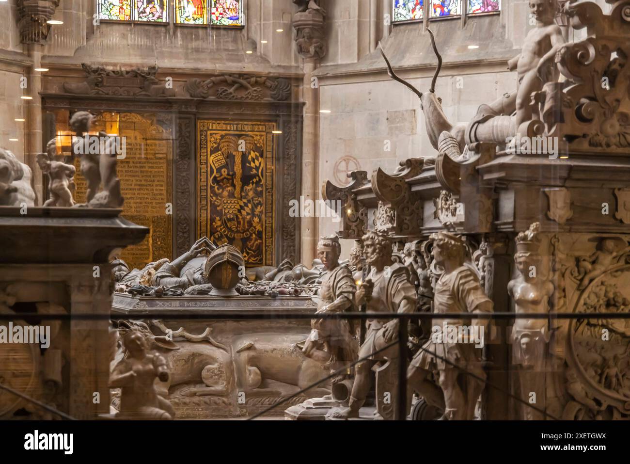 Stiftskirche zu St. Georg in Tübingen. Grablege. // 26.06.2024: Tübingen, Baden-Württemberg, Deutschland, Europa *** Stiftskirche St. Georg i. Stockfoto