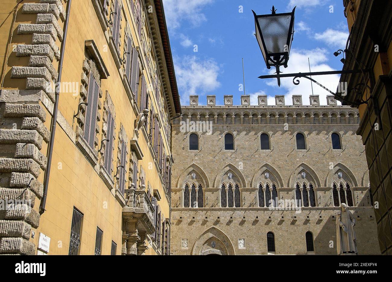 Palazzo Salimbeni, Siena. Toskana, Italien Stockfoto