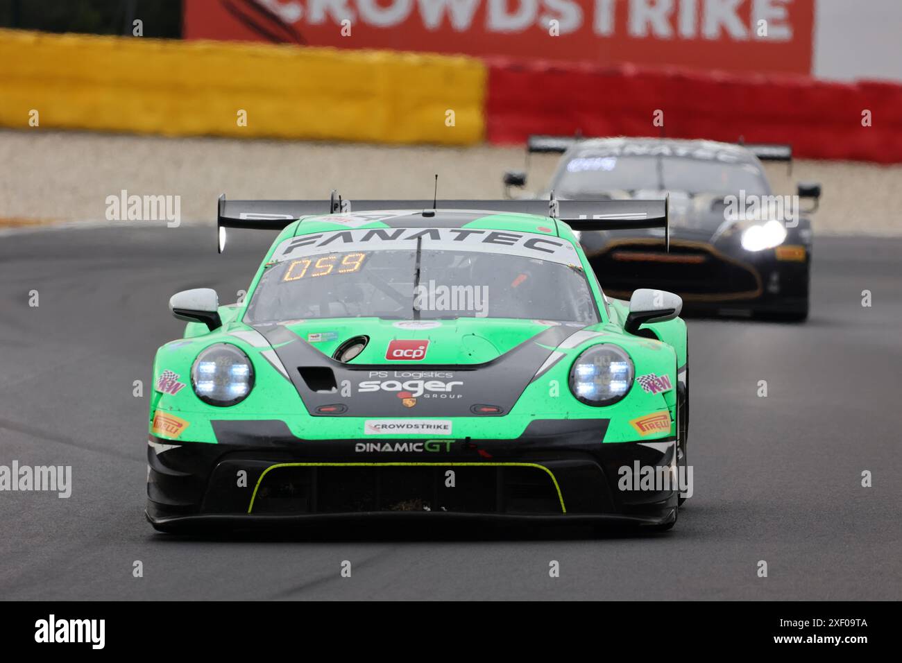 Philipp SAGER (AUT) / Marvin DIENST (DEU) / Guilherme MOURA DE OLIVEIRA (PRT) / Christopher ZOECHLING (DEU), #54, Porsche 911 GT3 R (992), Team: Dinamic GT (ITA), Motorsport, CrowdStrike 24H von Spa, Belgien, Spa-Francorchamps, 29.06.2024 Foto: Eibner-Pressefoto/Juergen Augst Stockfoto
