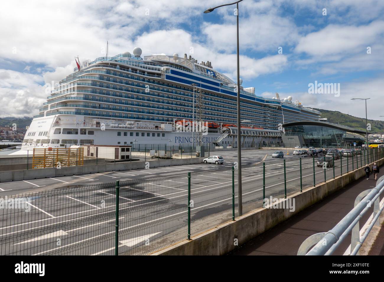 Regal Princess Kreuzfahrtschiff Kreuzfahrtterminal Getxo Algorta Hafen Von Bilbao, Spanien Bucht Von Biskaya, Baskenland, Nordspanien Stockfoto