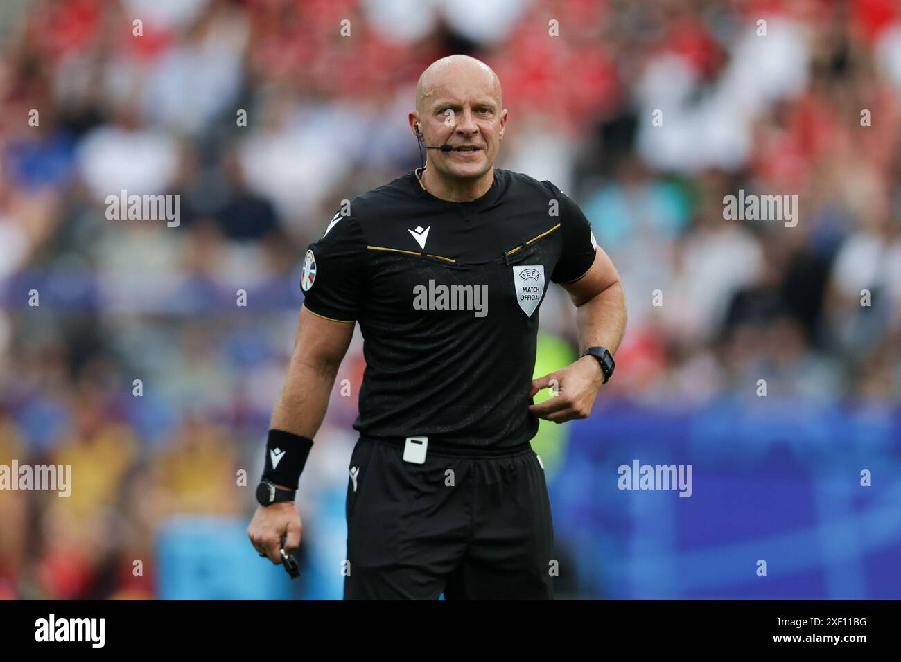 Schiedsrichter Szymon Marciniak aus Polen im Olympiastadion beim Spiel der UEFA EURO 2024 zwischen der Schweiz und Italien. Endpunktzahl: Schweiz 1:0 Italien. Stockfoto