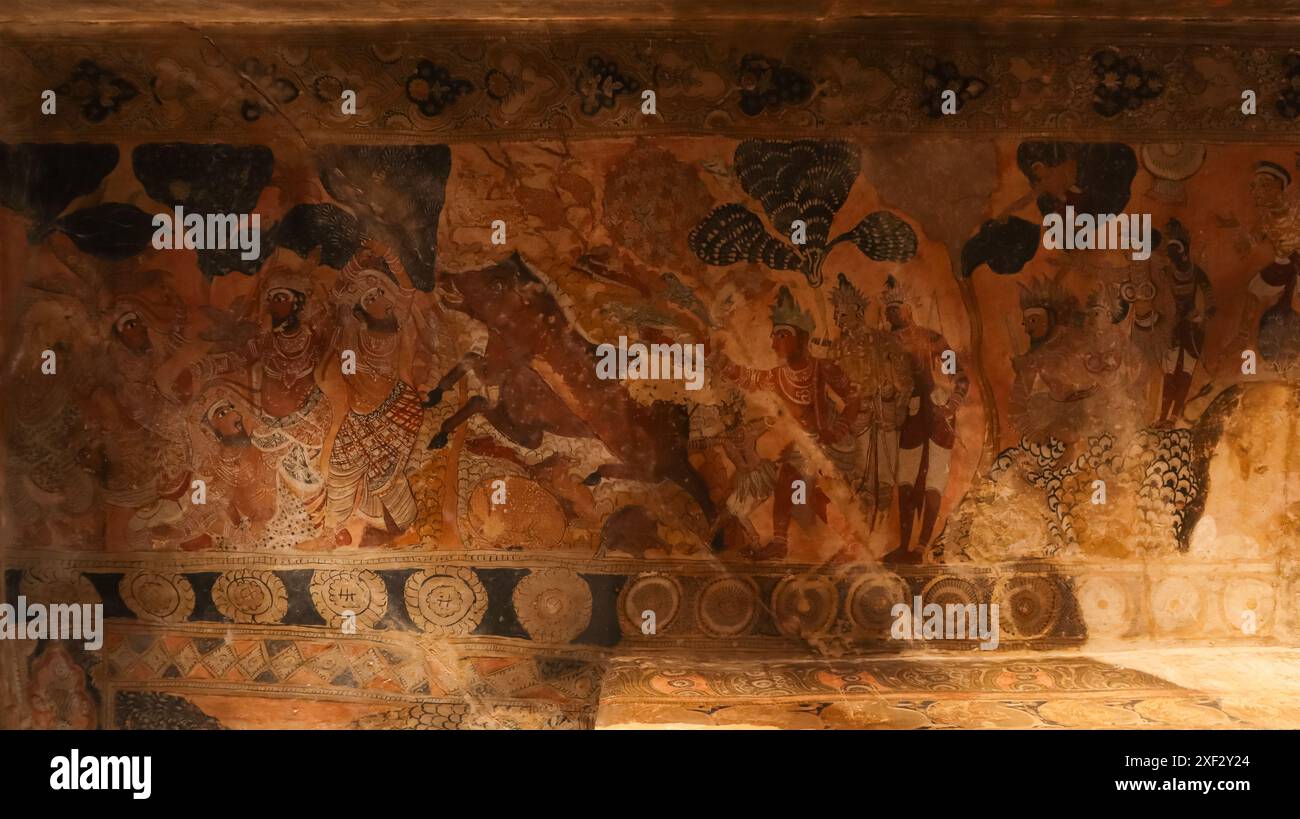 Natürliches Pflanzenöl Farbgemälde auf Sri Veerabhadra Swamy Tempel Mandapa, Lepakshi, Andhra Pradesh, Indien Stockfoto