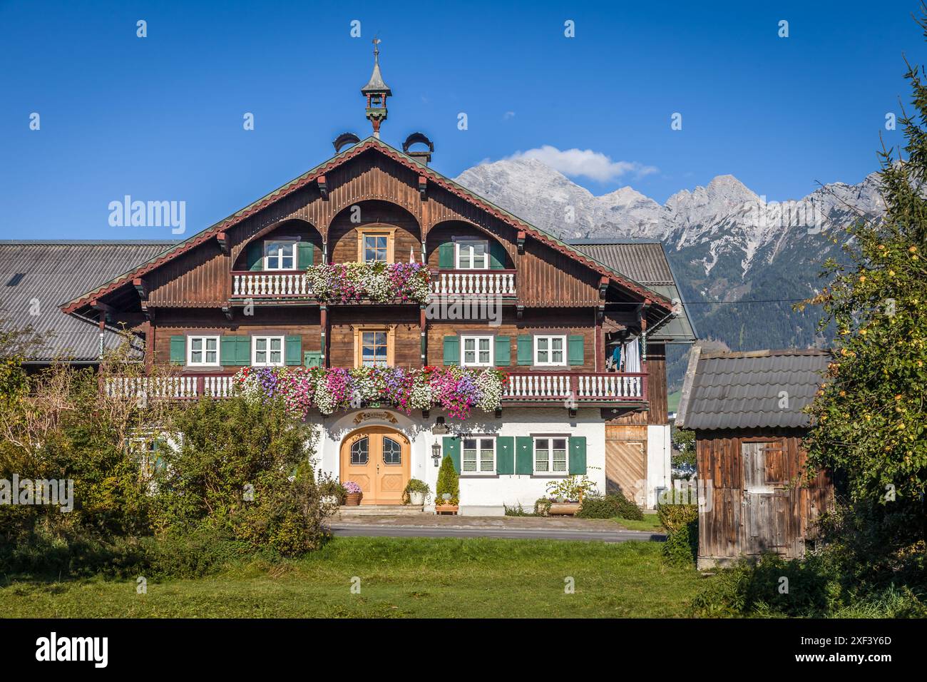 Geografie / Reise, Österreich, historischer Bauernhof bei Saalfelden, Salzburger Land, Österreich, ADDITIONAL-RIGHTS-CLEARANCE-INFO-NOT-AVAILABLE Stockfoto