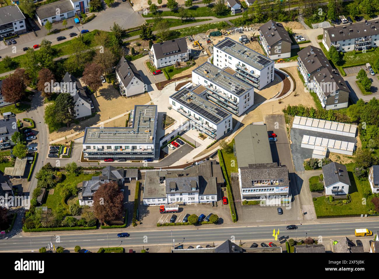 Luftsicht, Baustelle und Neubau Wohnprojekt Weitblick, hohe Fohr Ecke Bahnhofstraße, Wohnkomplex mit Tagesbetreuung, Schm Stockfoto