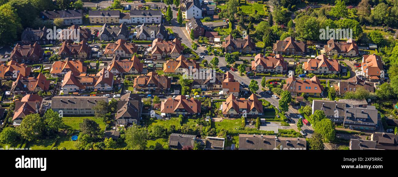 Luftaufnahme, Wohnsiedlung Stuckenholzhöhe Alt Wetter, Baudenkmal mit roten Dächern zwischen Bergstraße, Blankstraße, Bredtstraße, Trappenstr Stockfoto