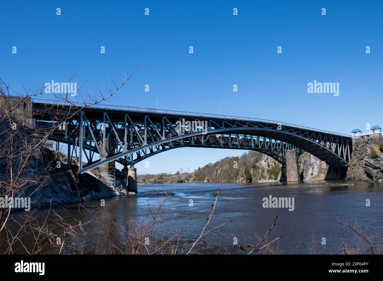 Wende Falls Bridge vom Aussichtspunkt in Saint John, New Brunswick, Kanada Stockfoto