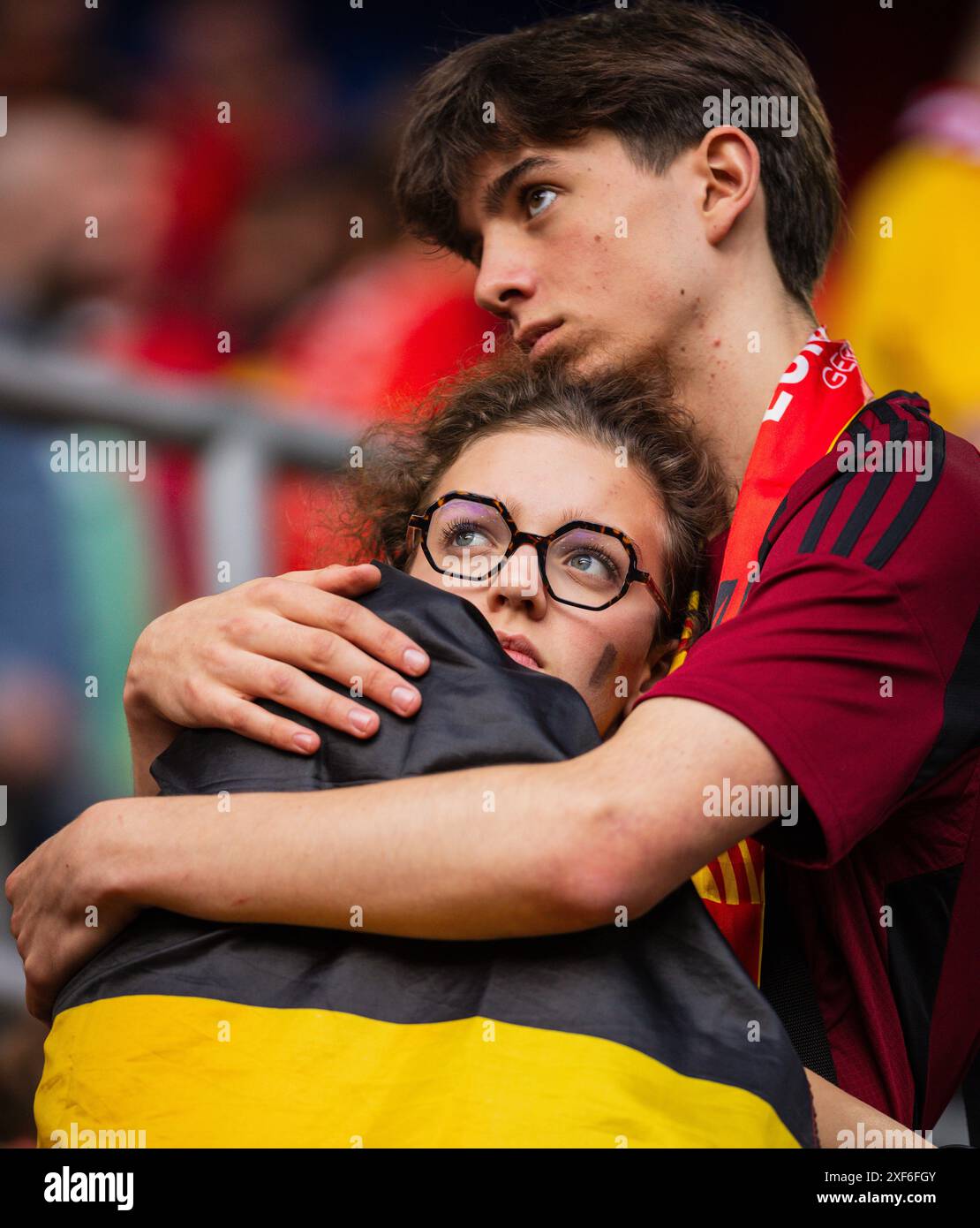 Düsseldorf, Deutschland. Juli 2024. Belgische Fans konnen sich selbst Frankreich - Belgien Frankreich - Belgien 01.07.2024 Credit: Moritz Muller/Alamy Live News Stockfoto