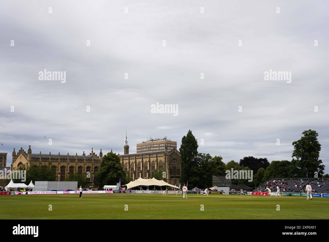 Cheltenham, Vereinigtes Königreich, 1. Juli 2024. Eine allgemeine Ansicht während des Spiels der Vitality County Championship Division 2 zwischen Gloucestershire und Glamorgan. Quelle: Robbie Stephenson/Gloucestershire Cricket/Alamy Live News Stockfoto