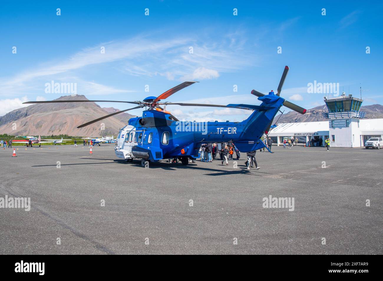 Hornafjordur Island - 25. Juni 2022: Isländischer Airbus H225 Hubschrauber der Küstenwache, TF-EIR Stockfoto