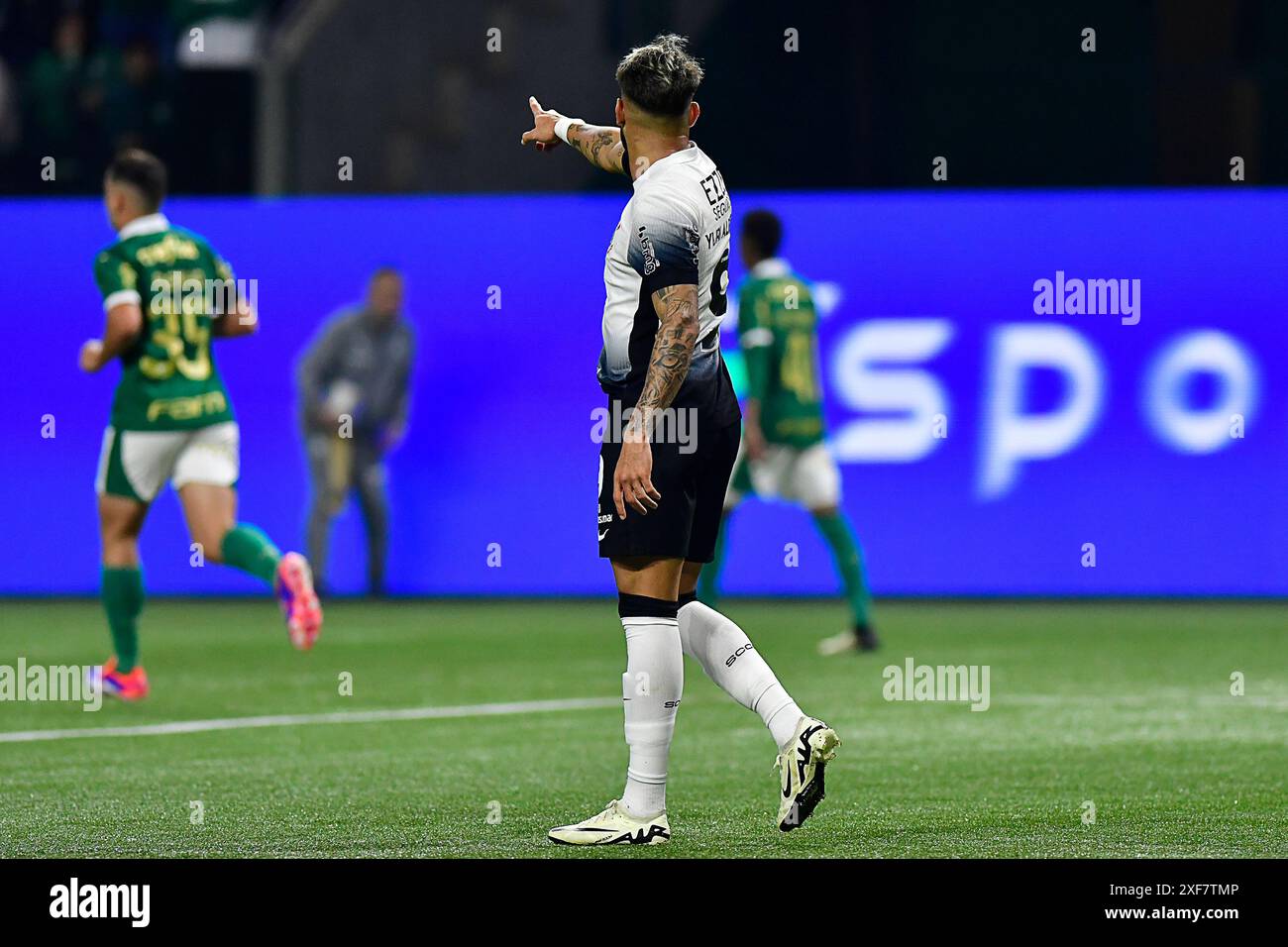São Paulo (SP), 07/2024 - Fußball/PALMEIRAS X CORINTHIANS - Juri Alberto aus Corinthians - Spiel zwischen PALMEIRAS X CORINTHIANS, gültig für die dreizehnte Runde der brasilianischen Meisterschaft, die am Abend dieses montag, 01. In der Allianz Parque Arena in São Paulo ausgetragen wird. (Foto: Eduardo Carmim/Alamy Live News) Stockfoto