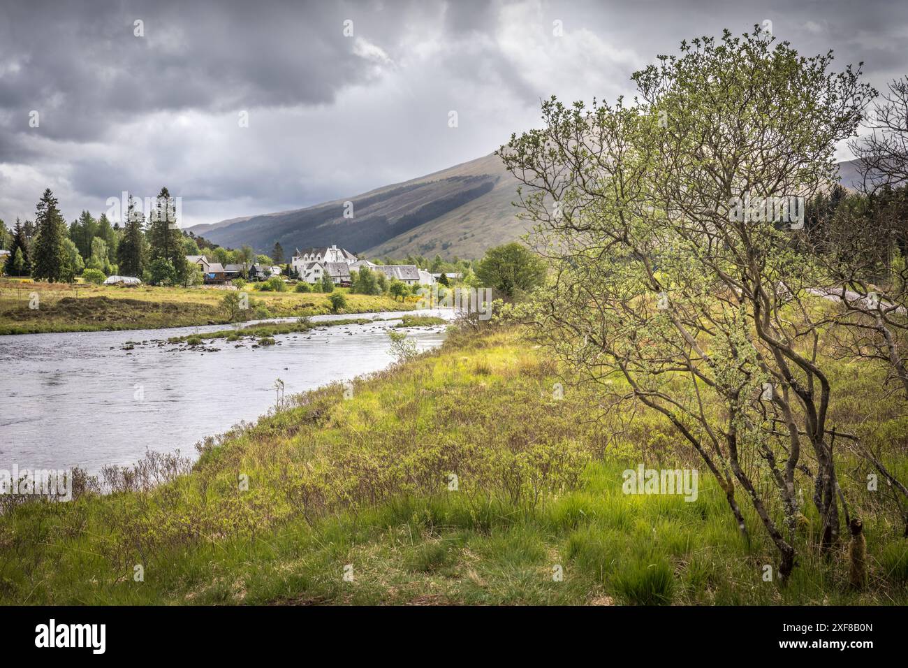 Geografie / Reise, Großbritannien, Schottland, Bridge of Orchy on River Orchy, ADDITIONAL-RIGHTS-CLEARANCE-INFO-NOT-AVAILABLE Stockfoto