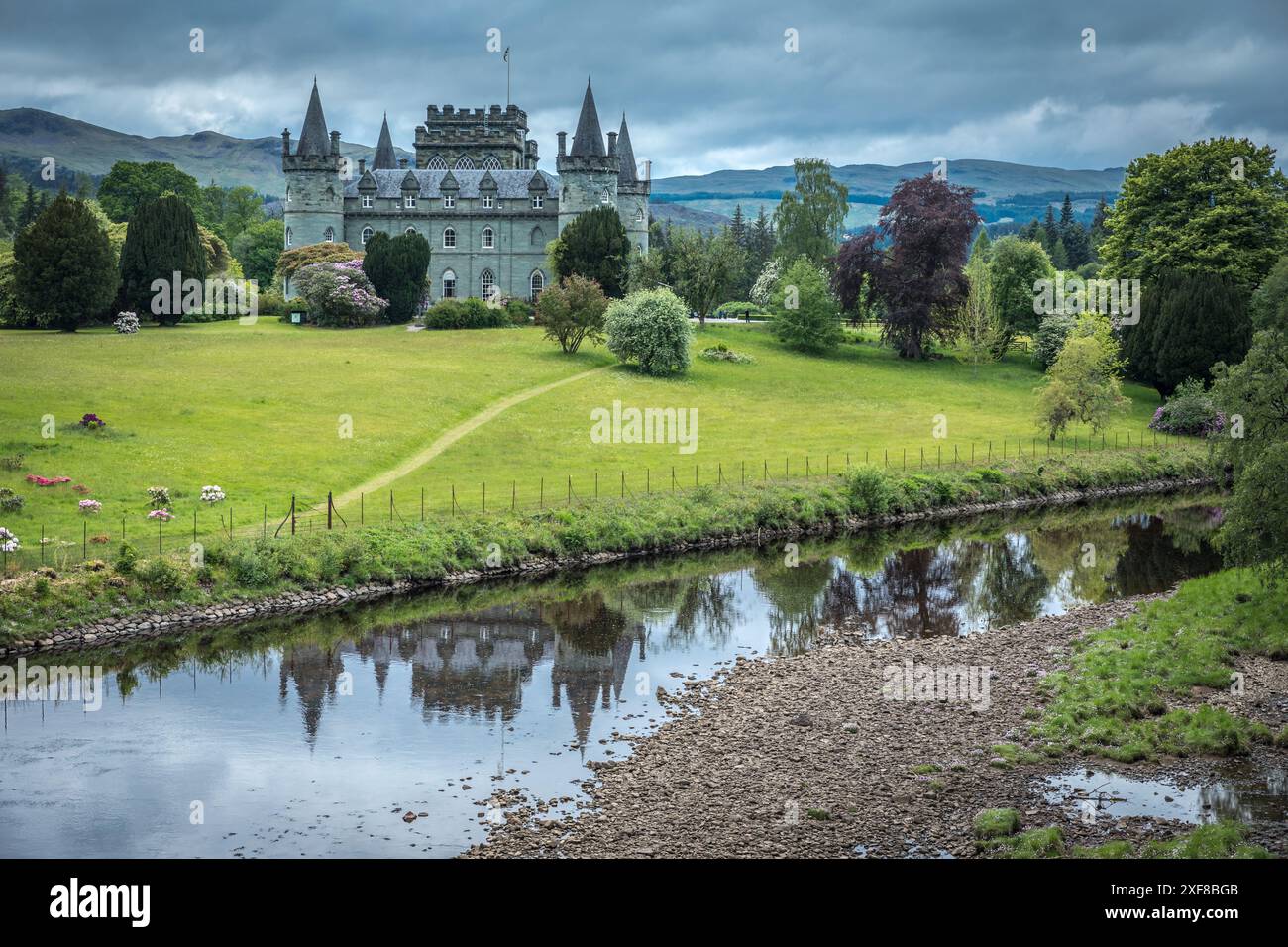 Geografie / Reise, Großbritannien, Schottland, Inveraray Castle on River aray, Inveraray, ADDITIONAL-RIGHTS-CLEARANCE-INFO-NOT-AVAILABLE Stockfoto