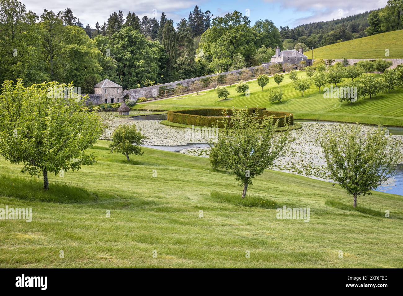 Geografie / Reise, Großbritannien, Schottland, Hercules Garden of Blair Castle and Garden, ADDITIONAL-RIGHTS-CLEARANCE-INFO-NOT-AVAILABLE Stockfoto