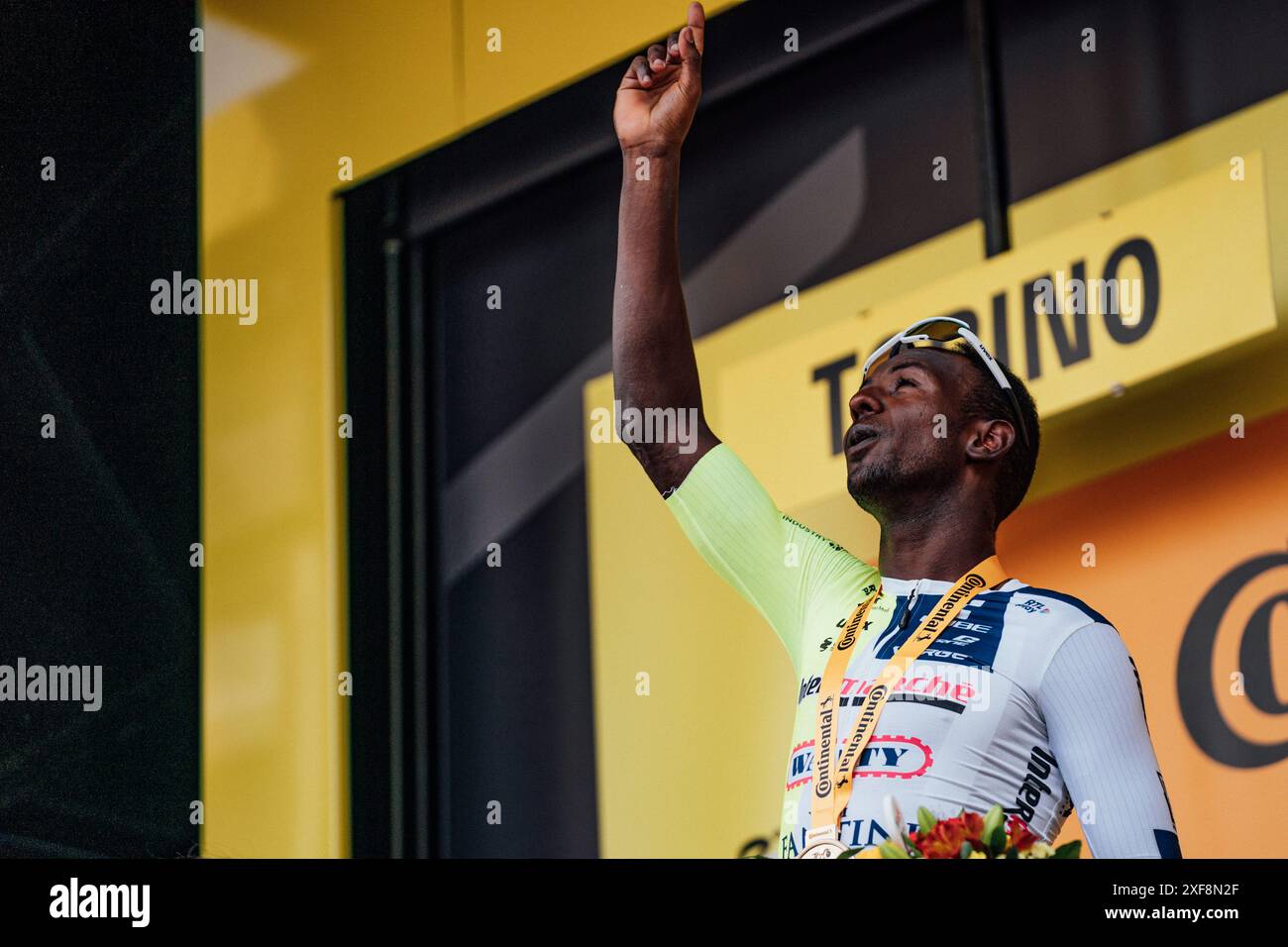 Bild von Zac Williams/SWpix.com - 01/07/2024 - Radfahren - 2024 Tour de France - Stage 3 Piacenza nach Turin - Italien - Biniam Girmaye, Intermarche Wanty, gewinnt Stage 3. Quelle: SWpix/Alamy Live News Stockfoto