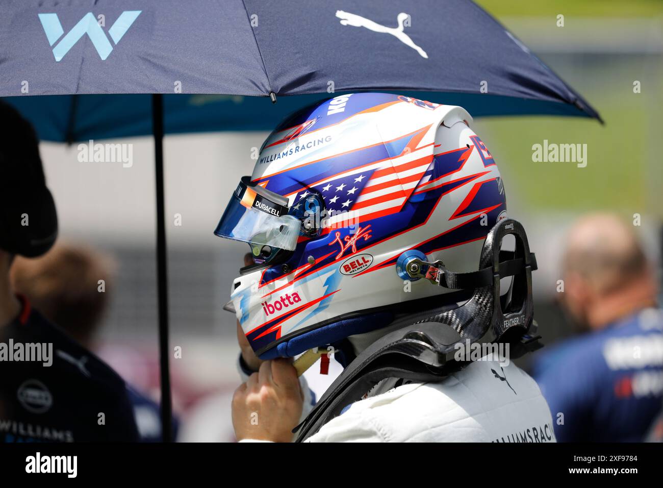 Spielberg, Österreich. Juni 30 2024. Formel 1 Quatar Airlines großer Preis von Österreich am Red Bull Ring, Österreich. Im Bild: Logan Sargeant (USA) von Williams Racing vor dem Start des Rennens auf der Startaufstellung © Piotr Zajac/Alamy Live News Stockfoto