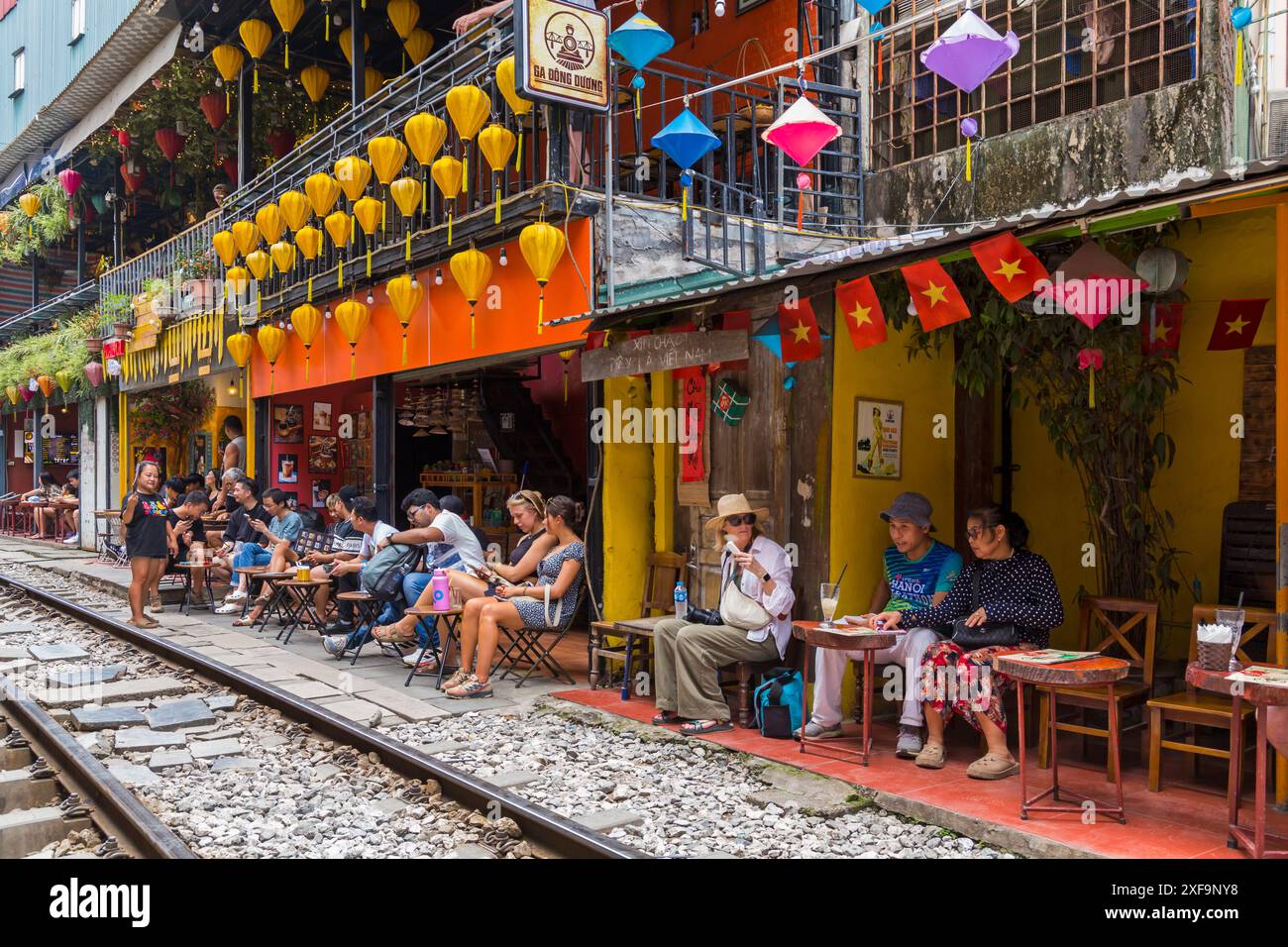 Hanoi Train Street, Ha Noi, Nordvietnam, Asien im Juni Stockfoto