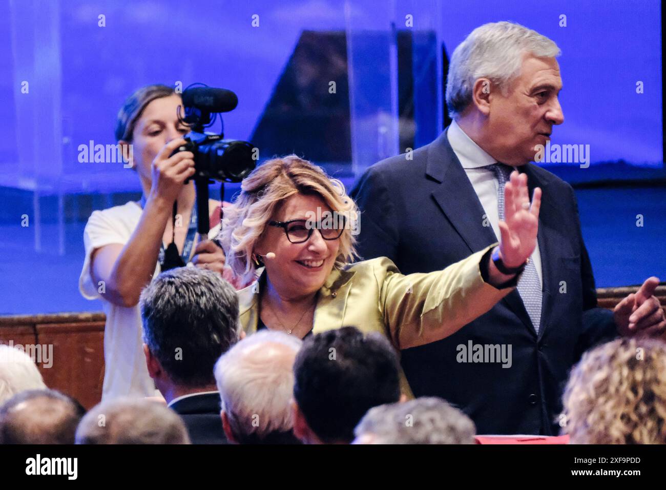 Roma, Italien. Juli 2024. Maria Bianca Farina, Presidente ANIA, il Ministro degli Esteri Antonio Tajani in occasione della 80.A Assemblea Nazionale dell'Associazione Nazionale fra le Imprese Assicuratrici (ANIA) svoltasi a Roma, Marted&#xec; 02 Liglio 2024 (Foto Mauro Scrobogna/LaPresse) Maria Bianca Farina, Präsidentin der ANIA, Außenminister Antonio Tajani anlässlich der 80. Nationalversammlung des Nationalen Verbandes der Versicherungsgesellschaften (ANIA), die am Dienstag, den 2. Juli 2024 in Rom stattfand. (Foto: Mauro Scrobogna/LaPresse) Credit: LaPresse/Alamy Live News Stockfoto