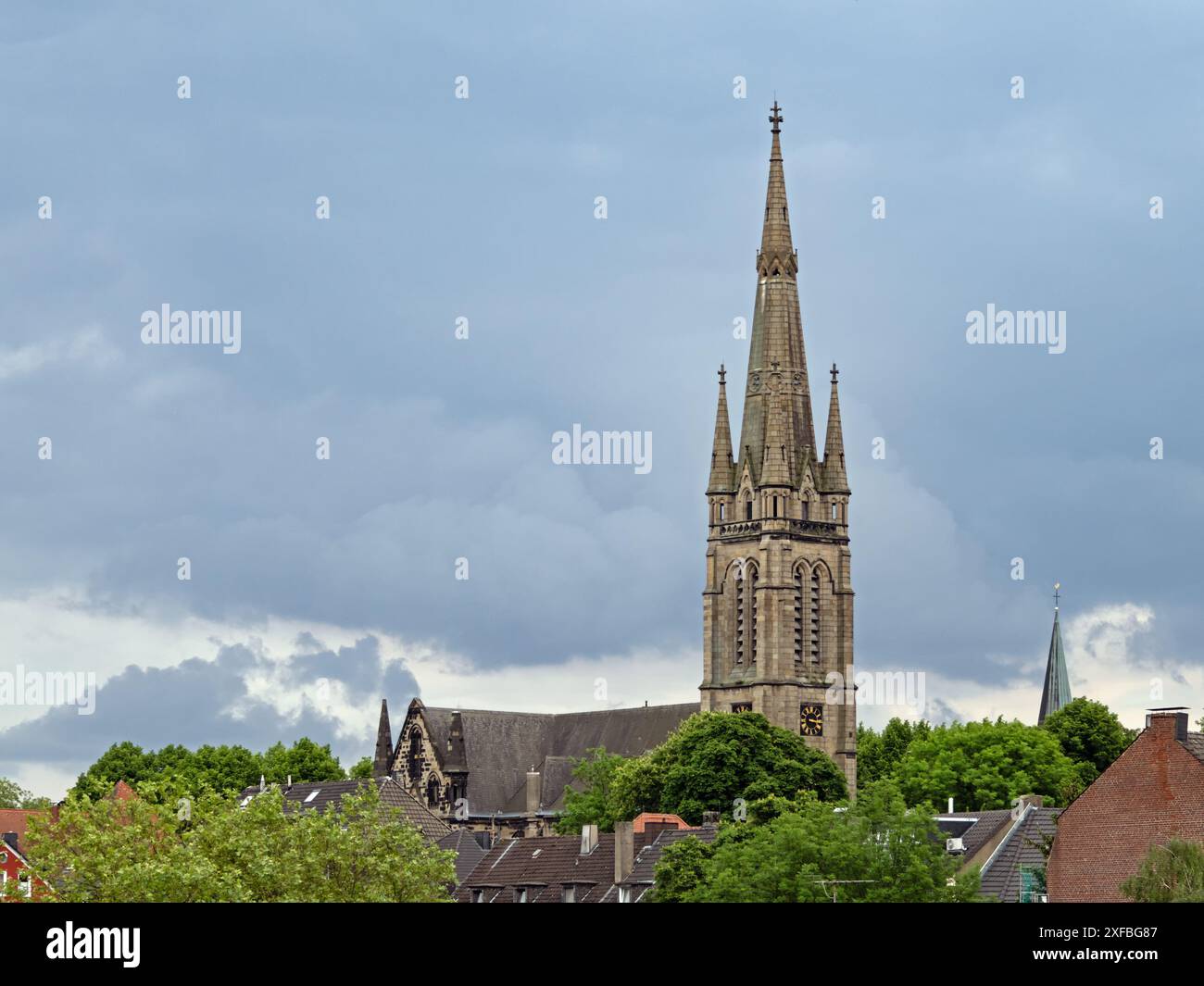 Blick auf die Lutherkirche in Dortmund Hörde Stockfoto