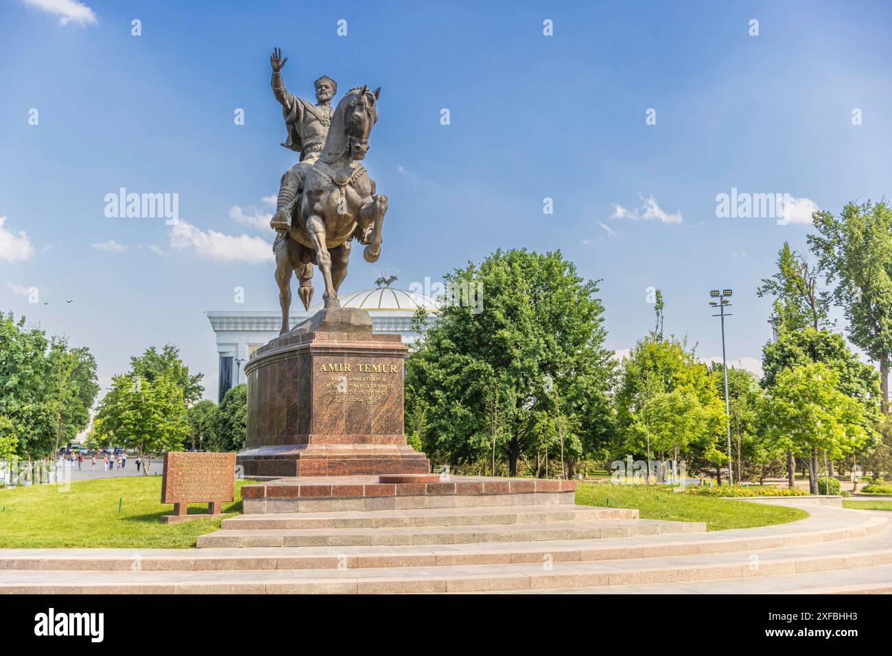 Statue des legendären Tamerlane Amir Temur zu Pferd Stockfoto