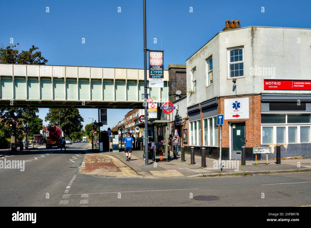 Canons Park Station an der Jubilee Line in Outer London, Borough of Harrow, London, England, Großbritannien Stockfoto