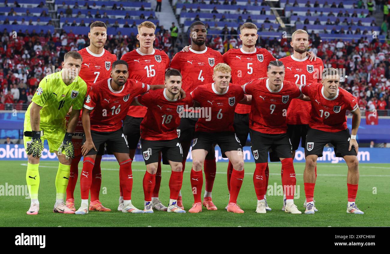 Leipzig, Deutschland. Juli 2024. Die österreichische Mannschaft tritt beim Achtelfinale der UEFA-Europameisterschaften im Leipziger Stadion auf. Der Bildnachweis sollte lauten: Paul Terry/Sportimage Credit: Sportimage Ltd/Alamy Live News Stockfoto