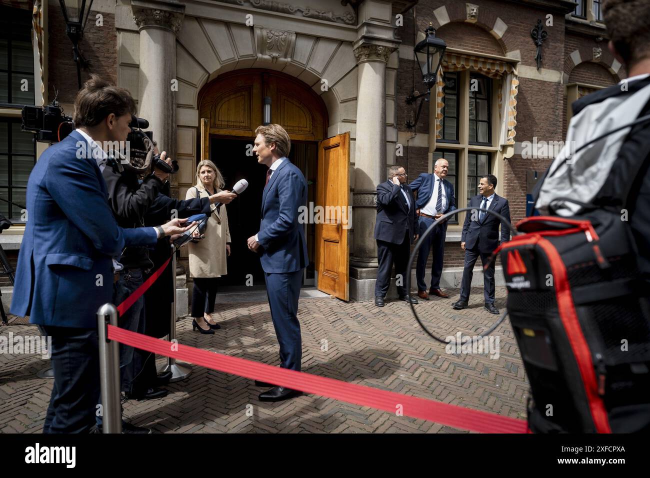 DEN HAAG - Ruben Brekelmans, Verteidigungsminister, bei der Ankunft für den ersten Ministerrat mit dem neuen Kabinett. ANP LINA SELG niederlande raus - belgien raus Stockfoto