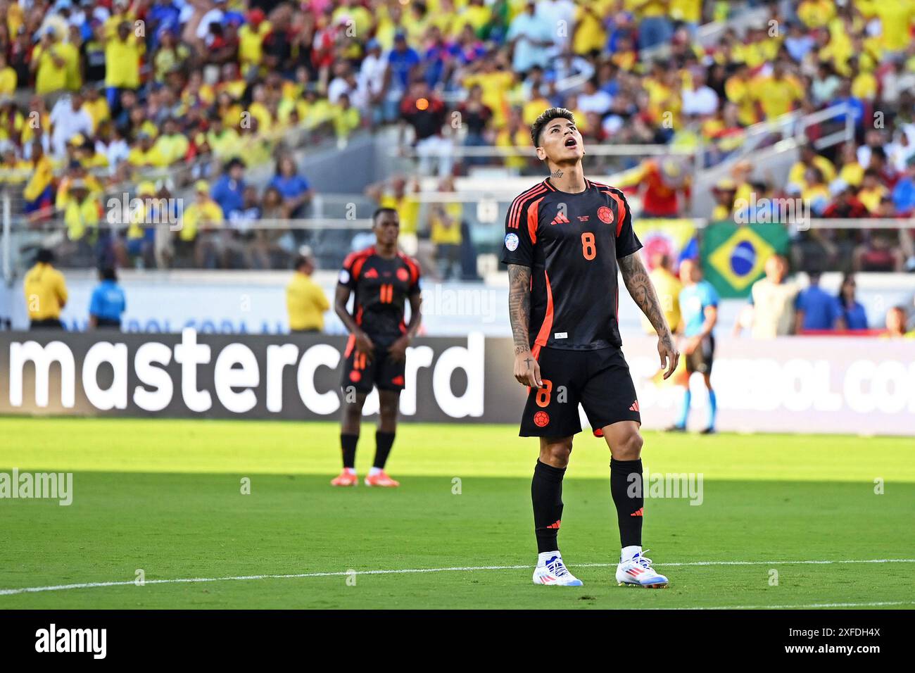 Santa Clara, Usa. Juli 2024. Jorge Carrascal aus Kolumbien, während des CONMEBOL Copa America Gruppenspiels zwischen Brasilien und Kolumbien, am 2. Juli im Levi's Stadium in Santa Clara, USA. Foto: Rodrigo Caillaud/DiaEsportivo/Alamy Live News Credit: DiaEsportivo/Alamy Live News Stockfoto