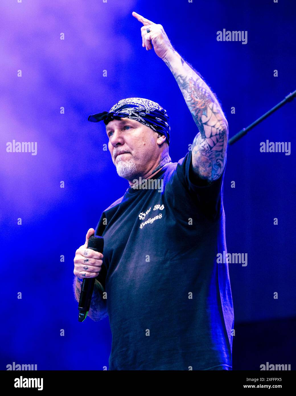 Mailand, Italien. Juli 2024. Roger Miret von Agnostic Front tritt am 2. Juli 2024 live beim Rugby Sound Festival in der Nähe von Milano auf (Foto: Mairo Cinquetti/NurPhoto) Credit: NurPhoto SRL/Alamy Live News Stockfoto