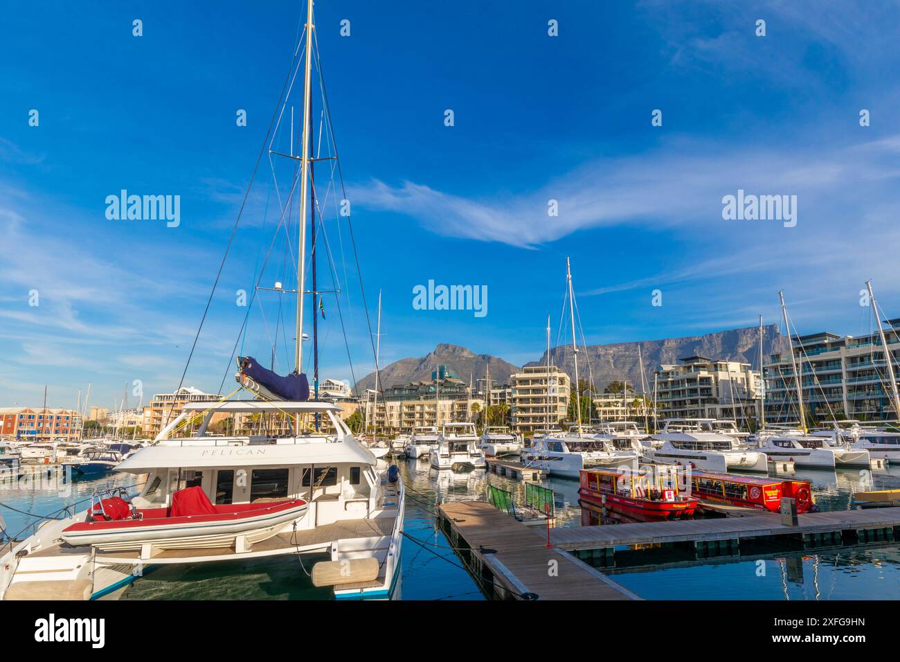 V & A Waterfront und Tafelberg, Kapstadt, Westkapprovinz, Südafrika, Afrika Stockfoto