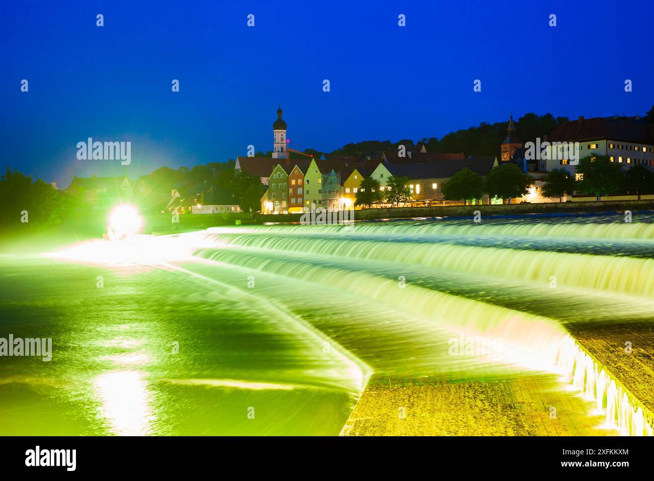 Lech Wehr in Landsberg am Lech, einer Stadt im Südwesten Bayerns, Deutschland Stockfoto