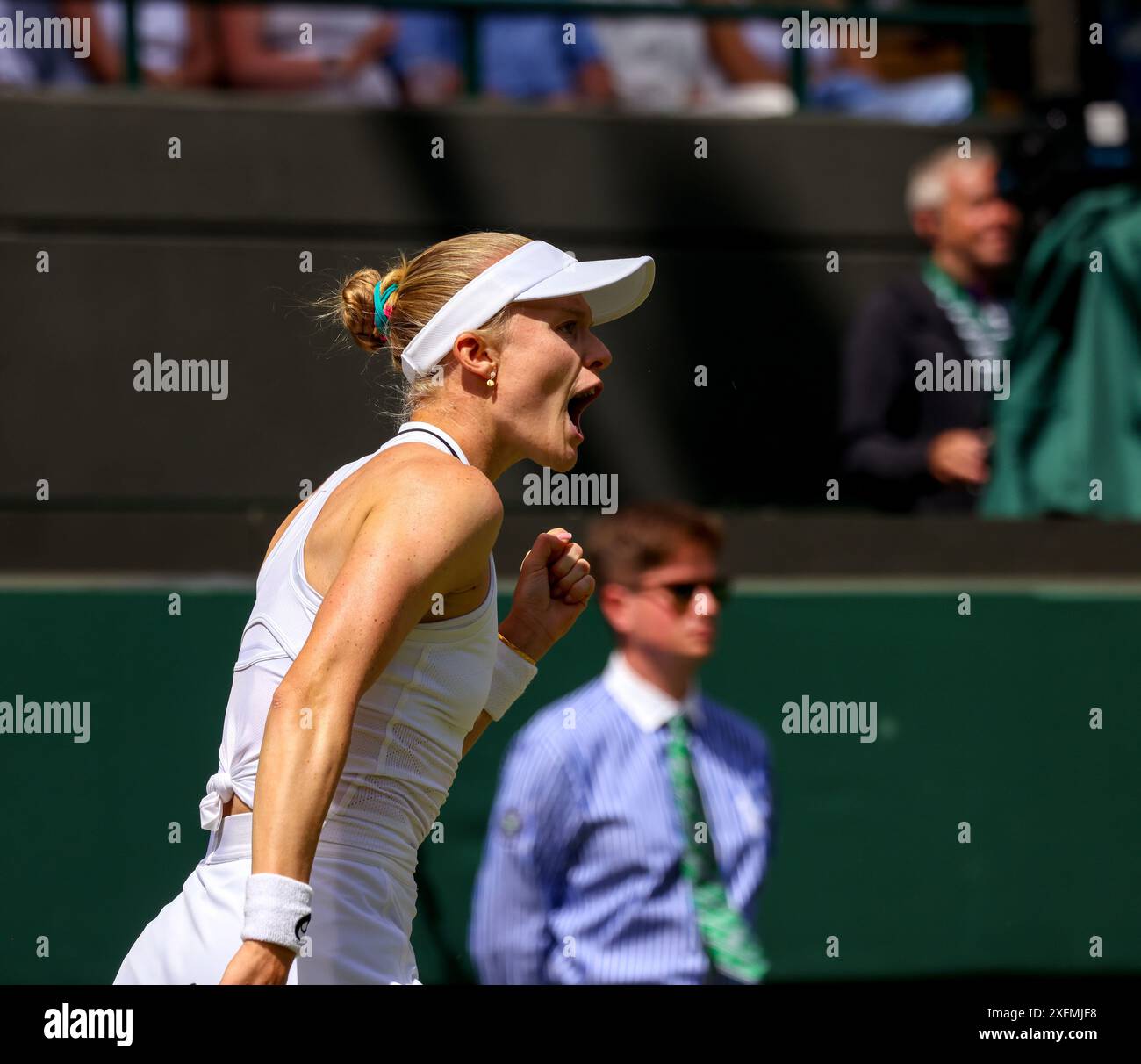 Wimbledon, London, Großbritannien. Juli 2024. Die britische Harriet Dart hat heute in Wimbledon bei ihrem Sieg über ihre Landsfrau Katie Boulter auf Gericht Nummer eins gespielt. Quelle: Adam Stoltman/Alamy Live News Stockfoto