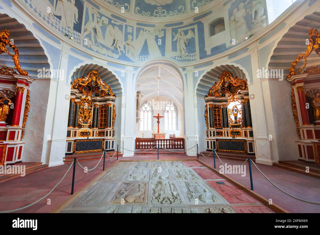 Würzburg, 11. Juli 2021: Marienkirche oder Marienkirche auf der Festung Marienberg in Würzburg. Würzburg oder Würzburg ist eine Stadt in Franken Stockfoto