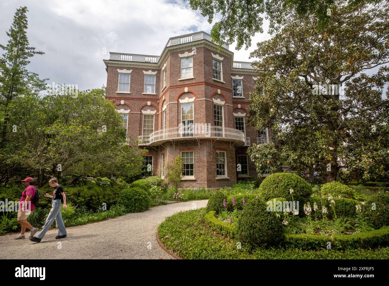 Außenansicht des historischen Nathaniel Russell House in Charleston, South Carolina, USA Stockfoto