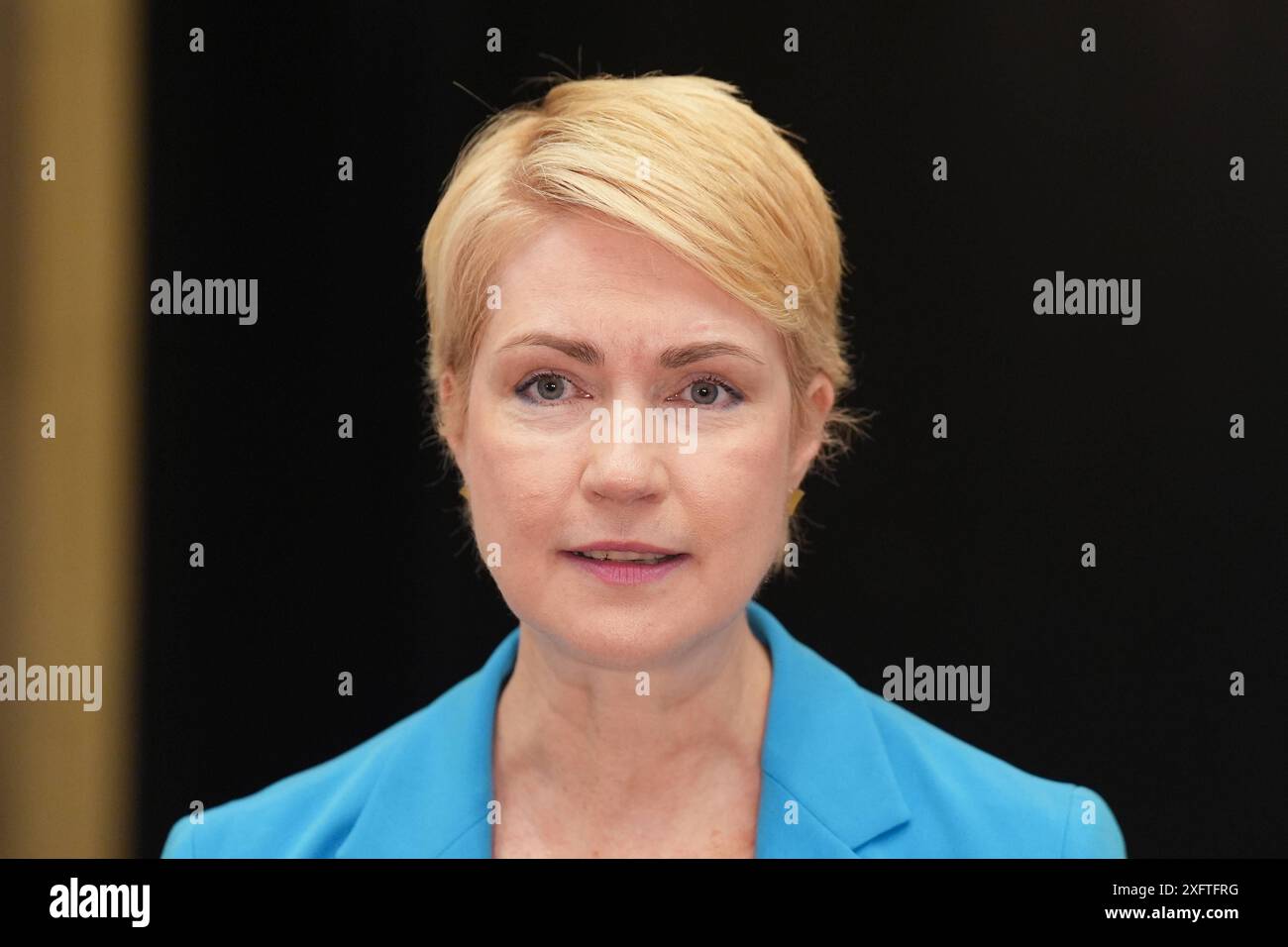 BUNDESRAT, 1046. Plenarsitzung Manuela Schwesig SPD Ministerpraesident von Mecklenburg-Vorpommern im Portrait beim Fernsehinterview im Rahmen der1046. Bundesratssitzung, Berlin, 05.07.2024 Berlin Deutschland *** BUNDESRAT, 1046 Plenarsitzung Manuela Schwesig SPD-Regierungschefin Mecklenburg-Vorpommern im Portrait während des Fernsehinterviews bei der Bundesratssitzung, Berlin, 05 07 2024 Berlin Deutschland Stockfoto