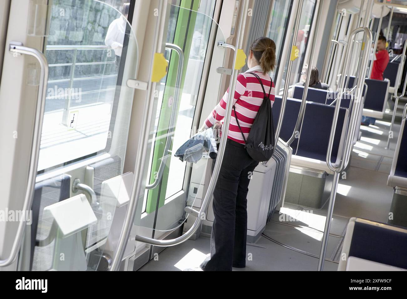 Pendler. Straßenbahn. Bilbao Bizkaia, Baskenland. Spanien. Stockfoto