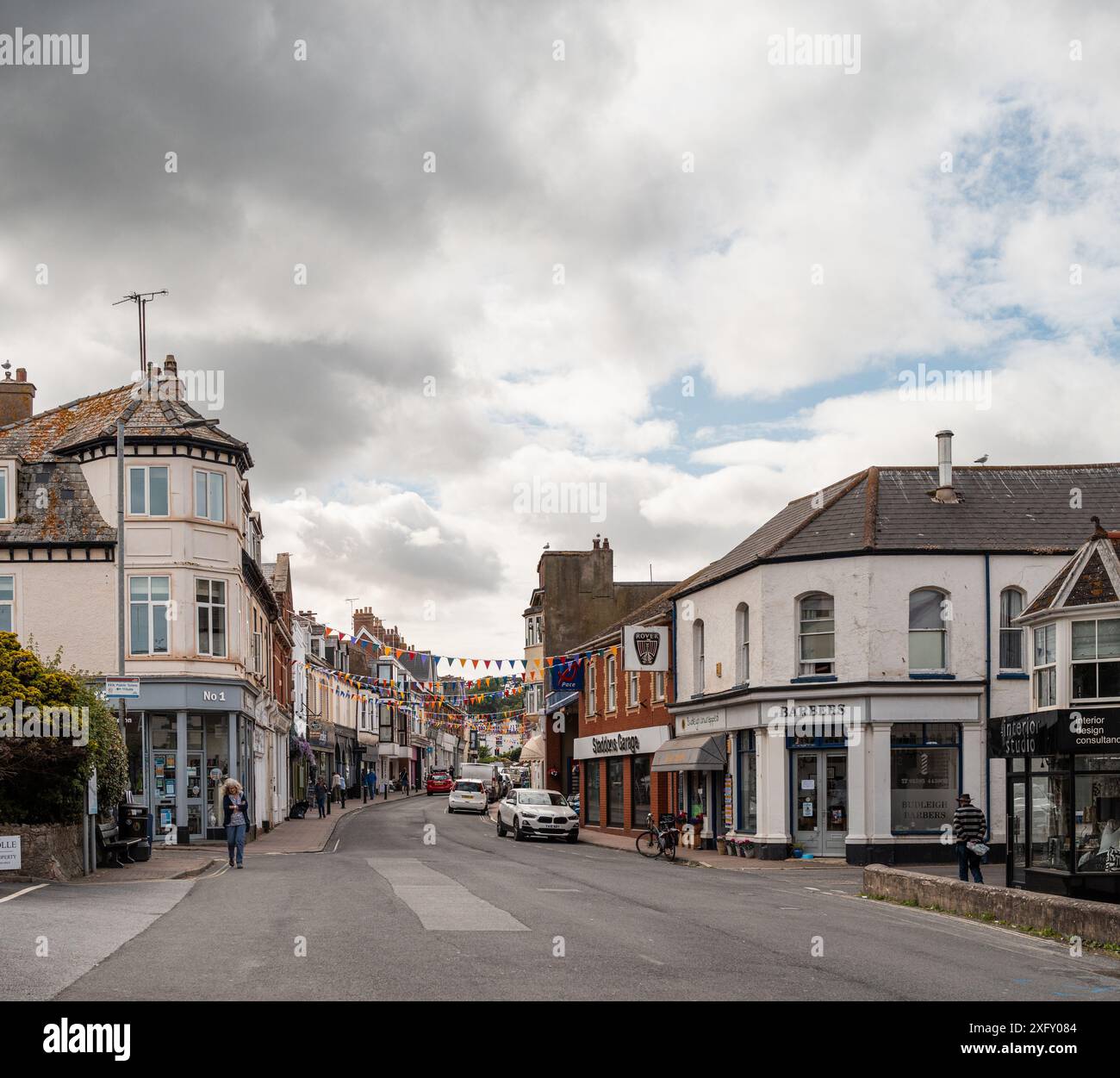 Blick auf Budleigh Salterton Stadtzentrum, East Devon Küstenstadt in Großbritannien. Stockfoto