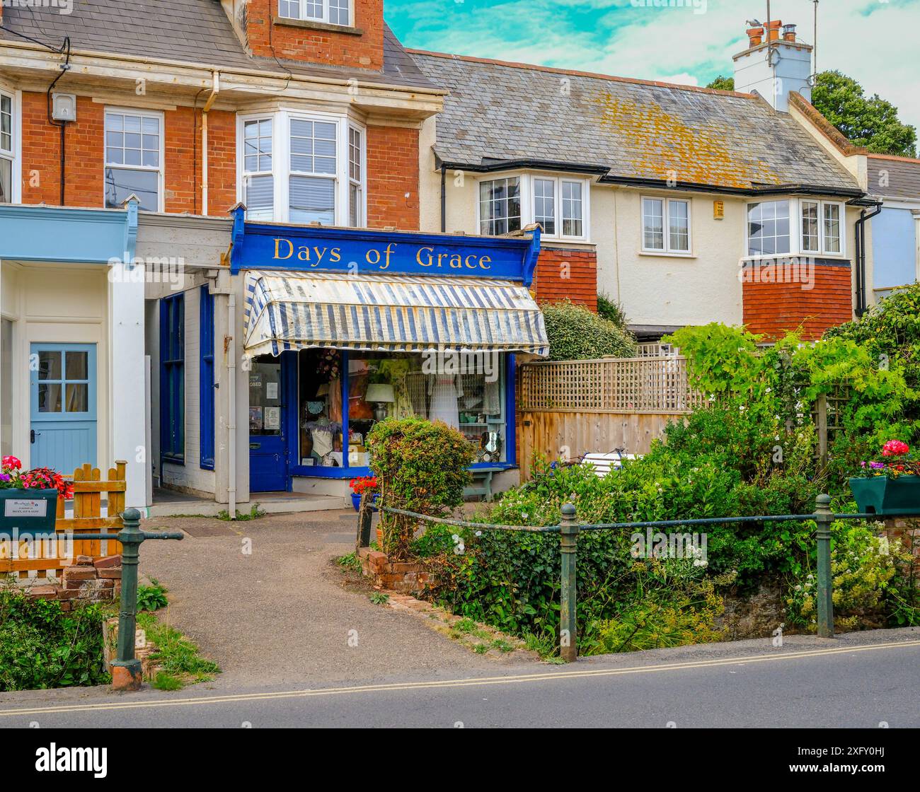 Ladengeschäft Days of Grace in Budleigh Salterton, East Devon, Großbritannien. Stockfoto