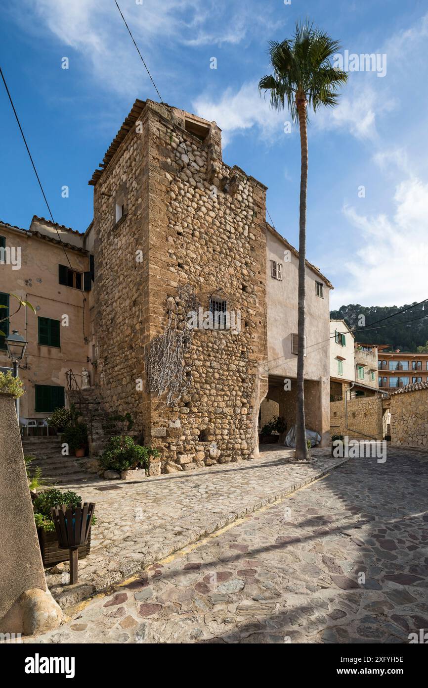 Alter befestigter Turm, Torre de Telm Alemany, Estellencs, Region Serra de Tramuntana, Mallorca, Balearen, Spanien, Europa Stockfoto