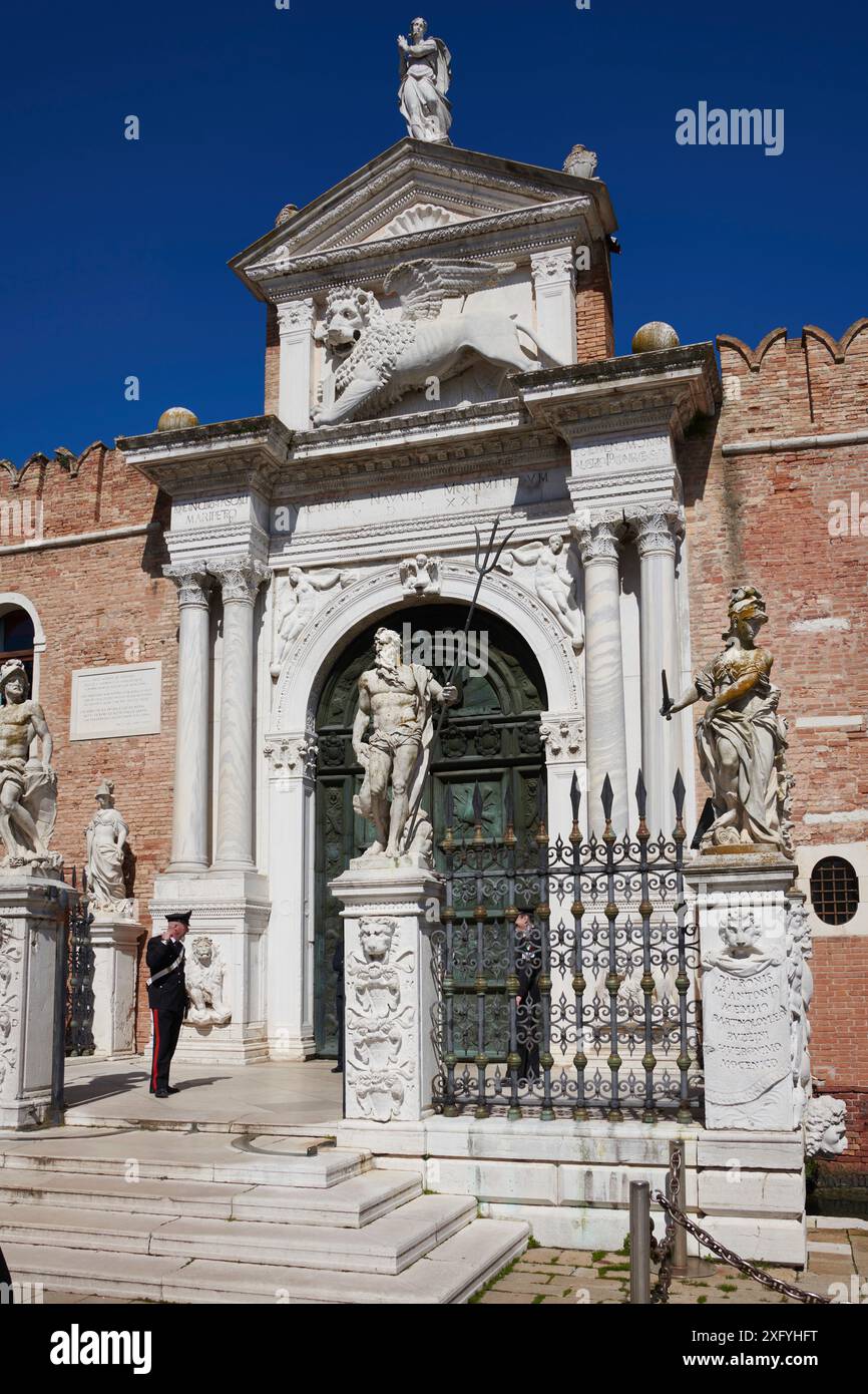 Eintritt zum Arsenal in Venedig Stockfoto