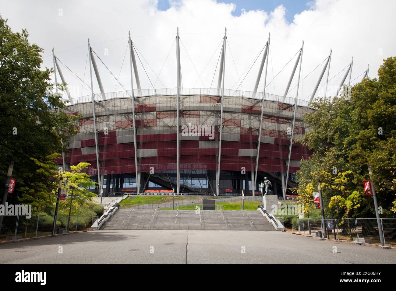 PGE Narodowy (Kazimierz-Górski-Nationalstadion) von den Architekten Volkwin Marg, Hubert Nienhoff, Knut Stockhusen Stockfoto