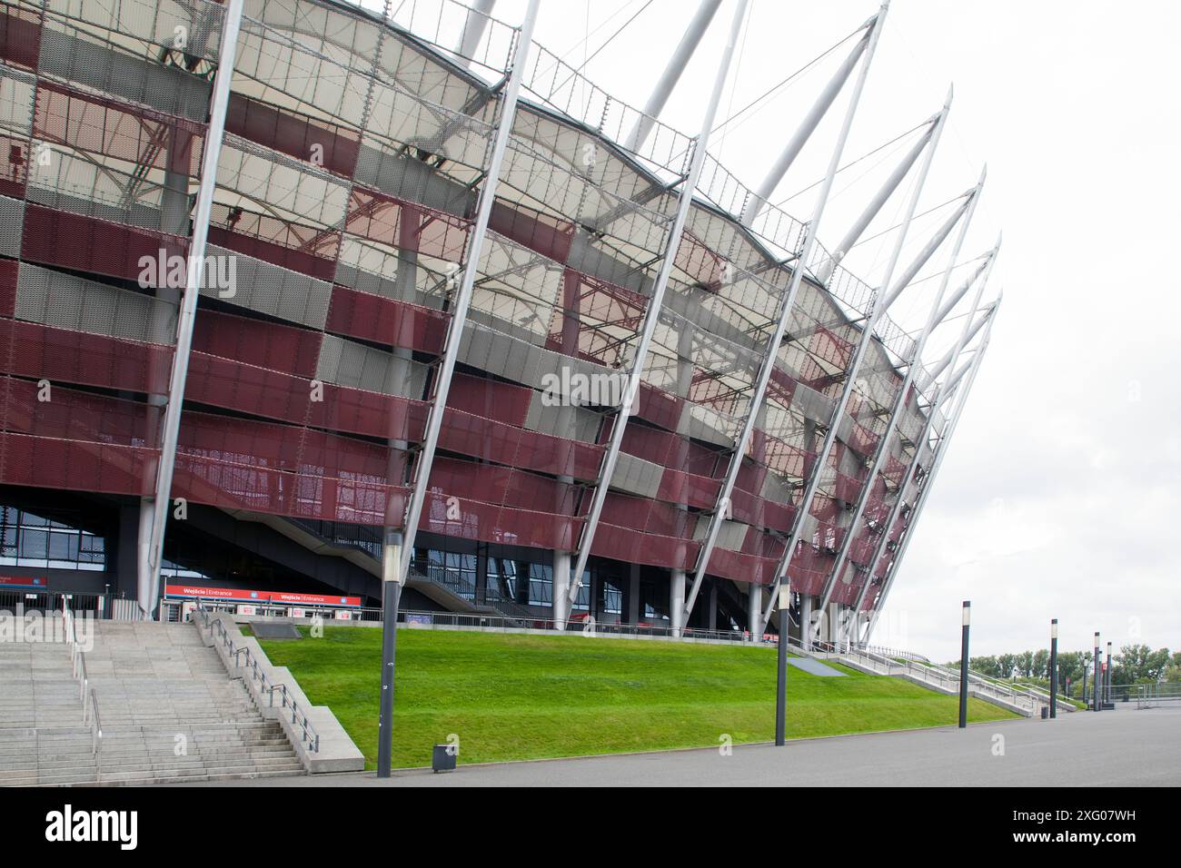 PGE Narodowy (Kazimierz-Górski-Nationalstadion) von den Architekten Volkwin Marg, Hubert Nienhoff, Knut Stockhusen Stockfoto