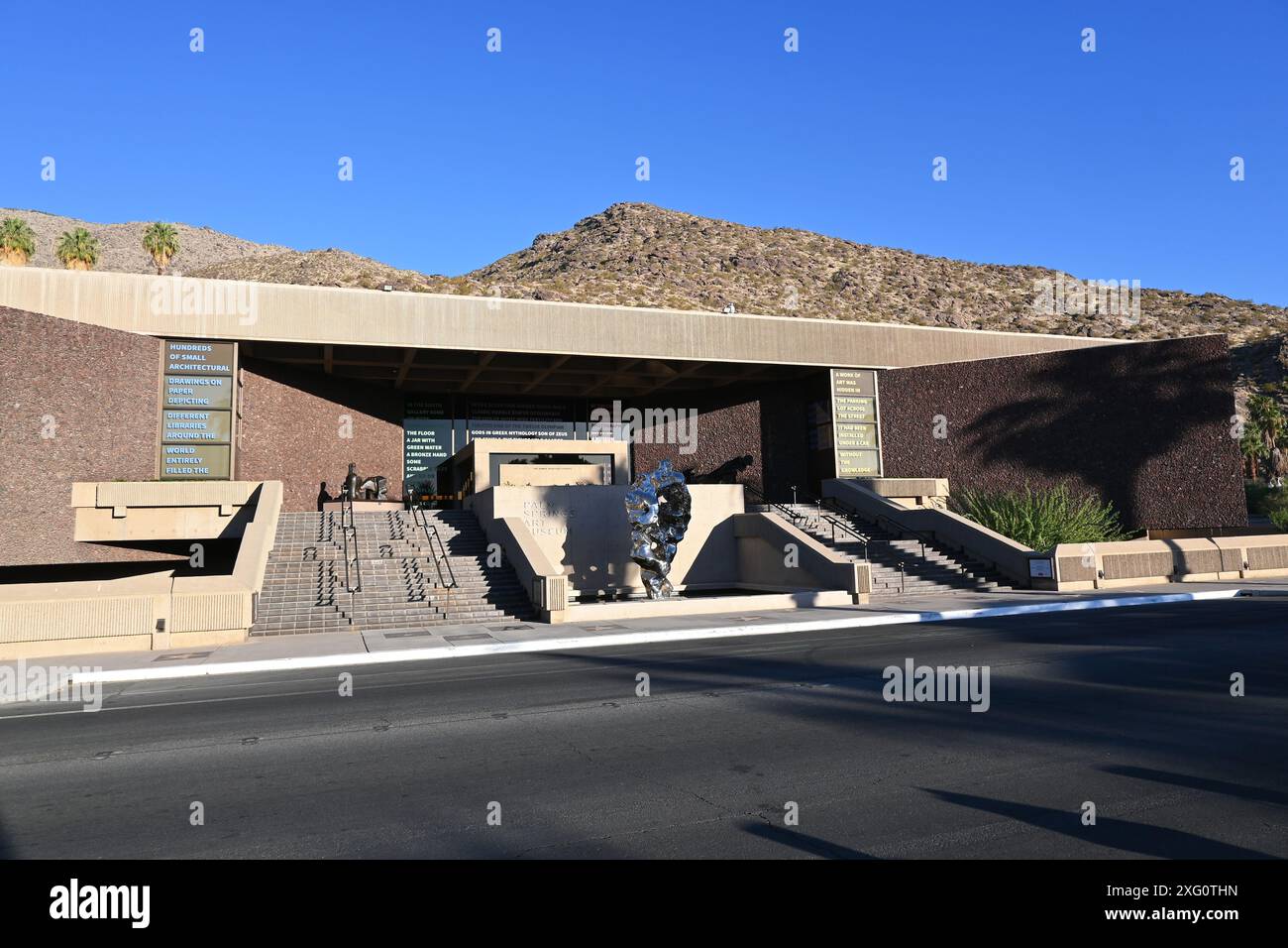 PALM SPRINGS, KALIFORNIEN - 21. JUNI 2024: Das Palm Springs Art Museum ist ein innovatives und zukunftsweisendes künstlerisches Kulturzentrum in Coachella Stockfoto