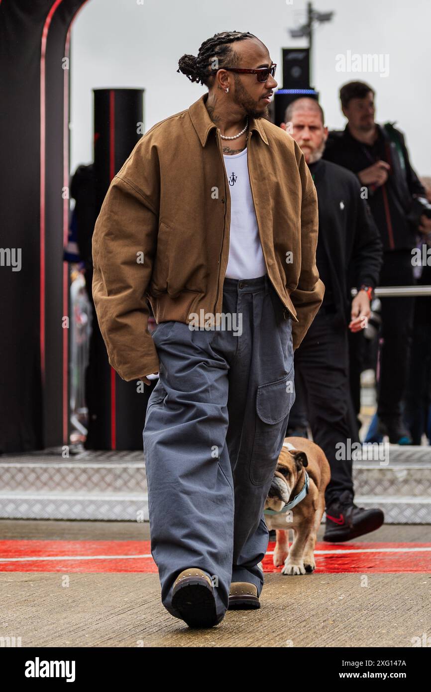 Silverstone Circuit, Towcester, Großbritannien. 5. Juli 2024; Lewis Hamilton aus Großbritannien und Mercedes-AMG PETRONAS F1 Team während des Formel-1-Grand-Prix von British Credit: Jay Hirano/AFLO/Alamy Live News Stockfoto