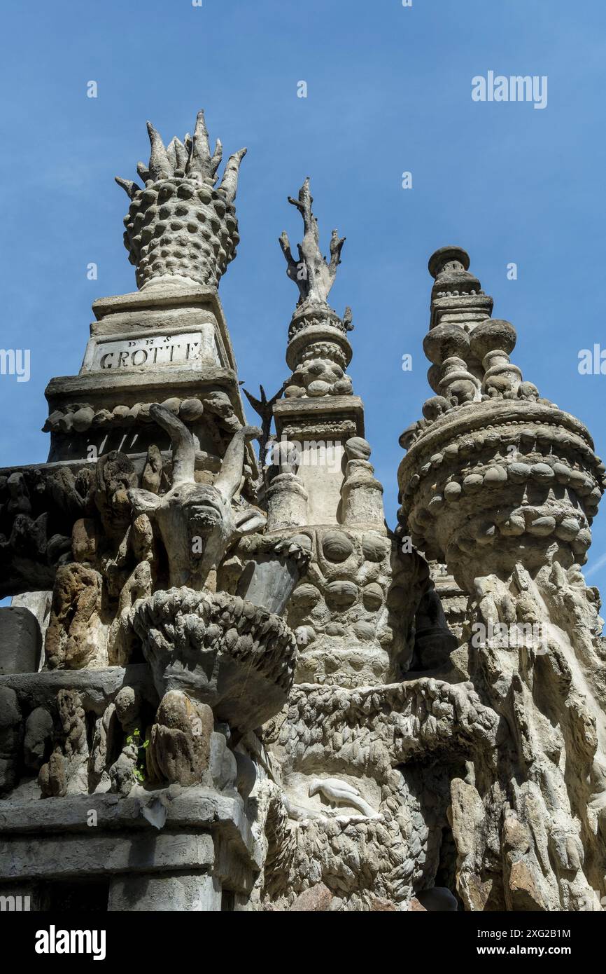 Hauterives. Palais ideal erbaut von Postman Ferdinand Cheval naive Art, Drôme, Auvergne-Rhone-Alpes, Frankreich Stockfoto