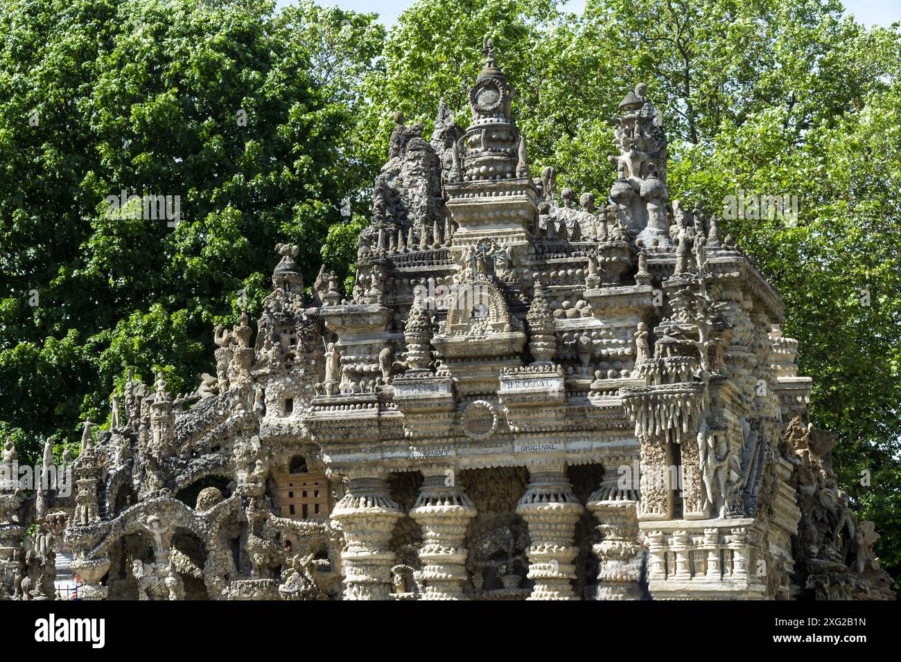 Hauterives. Palais ideal erbaut von Postman Ferdinand Cheval naive Art, Drôme, Auvergne-Rhone-Alpes, Frankreich Stockfoto