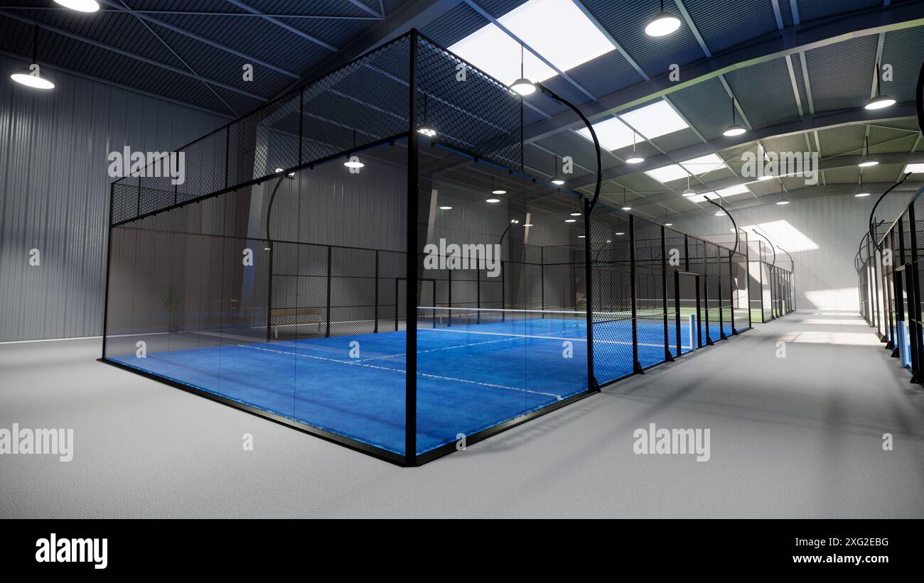 Vertikaler Blick auf leere grüne und blaue Eckansicht der Padel-Tennisplätze in einem Lagergebäude, das sich im Bereich des Sportkomplexes befindet. Wit Stockfoto