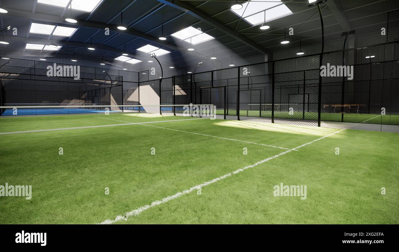 Eckwinkel leere grüne Padel-Tennisplätze in einem Lagergebäude im Sportkomplex. Wenn die Lichter tagsüber eingeschaltet sind Stockfoto