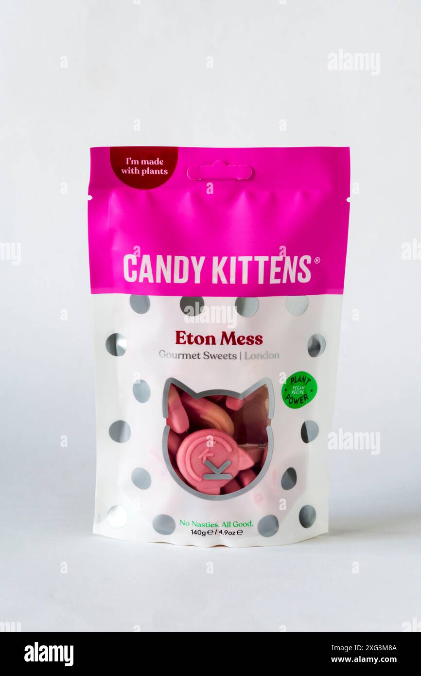 Eine Packung Eton Mess aromated Candy Kätzchen - vegane Süßigkeiten. Stockfoto