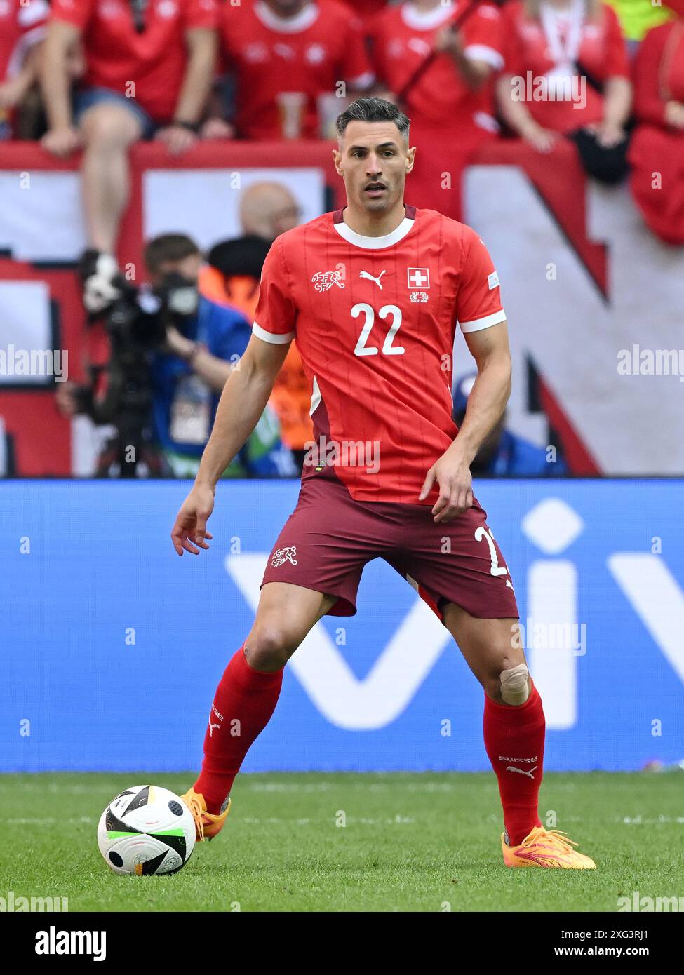 DÜSSELDORF - 06.07.2024, Fabian Schar aus der Schweiz während des Viertelfinales der UEFA EURO 2024 zwischen England und der Schweiz in der Düsseldorf Arena am 6. Juli 2024 in Düsseldorf. ANP | Hollandse Hoogte | GERRIT VAN COLOGNE Stockfoto